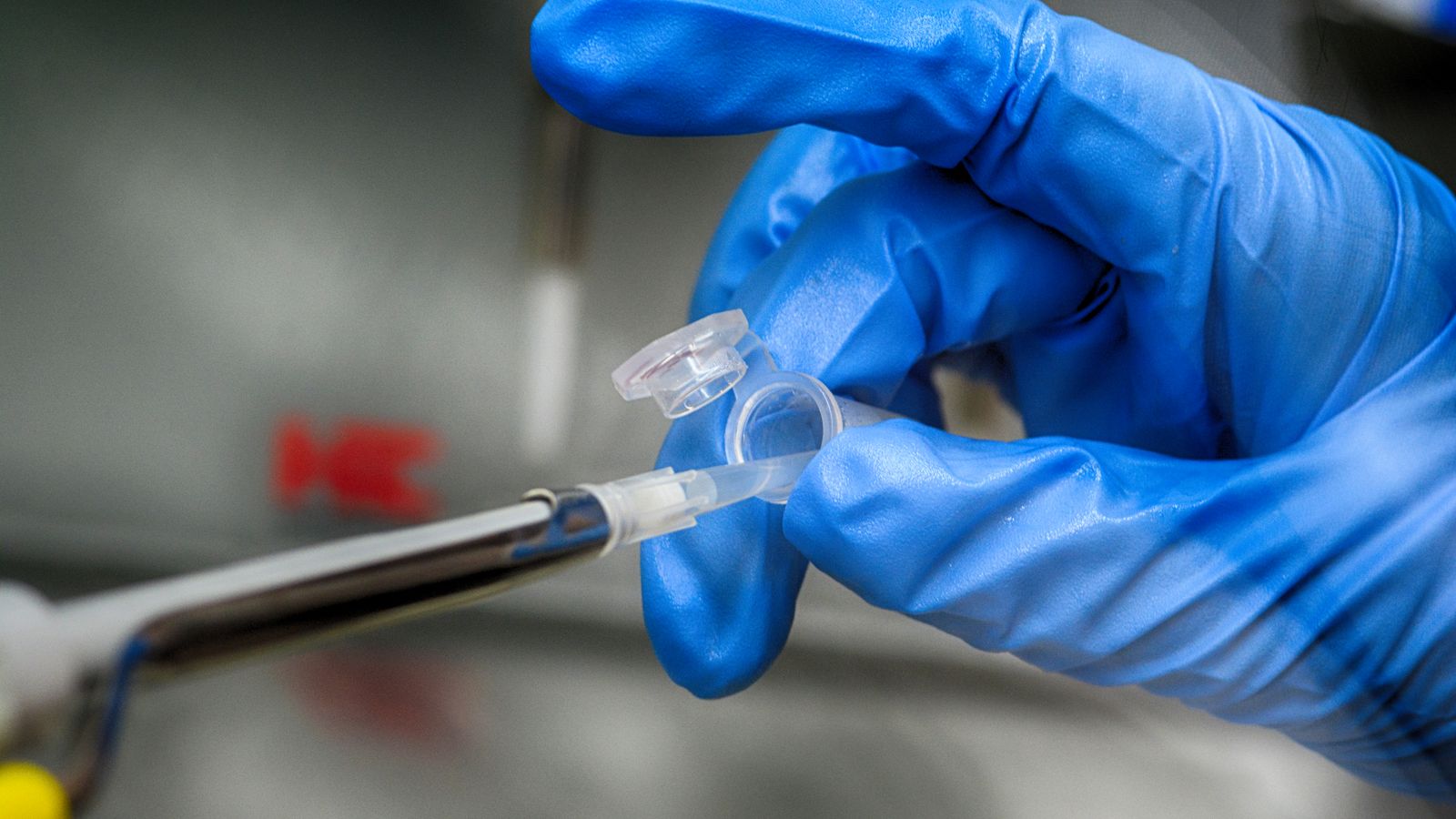 Controlled laboratory handling used as representative oncology context